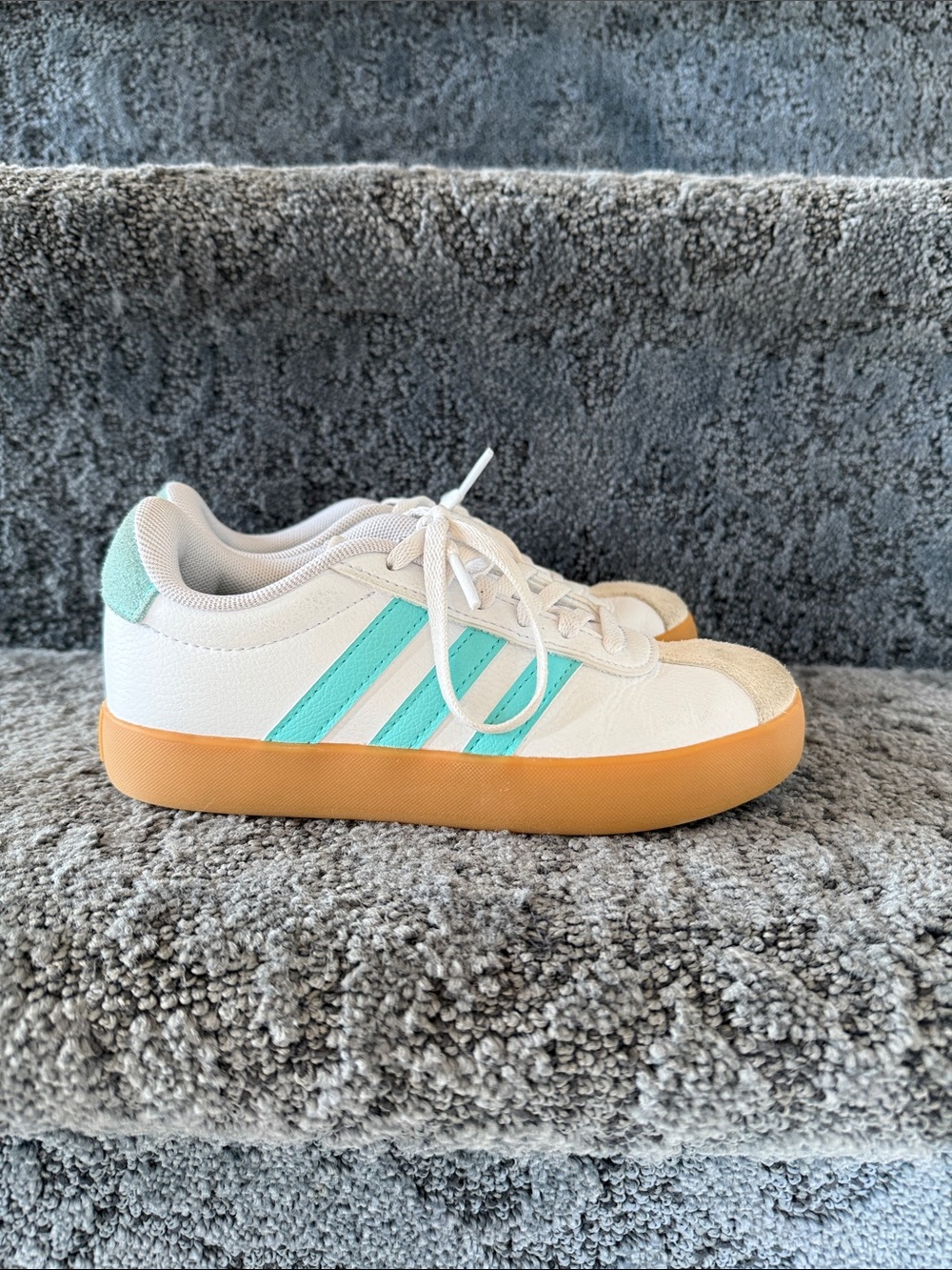 adidas Kids White Sneakers with Teal Stripes and Gum Outsole